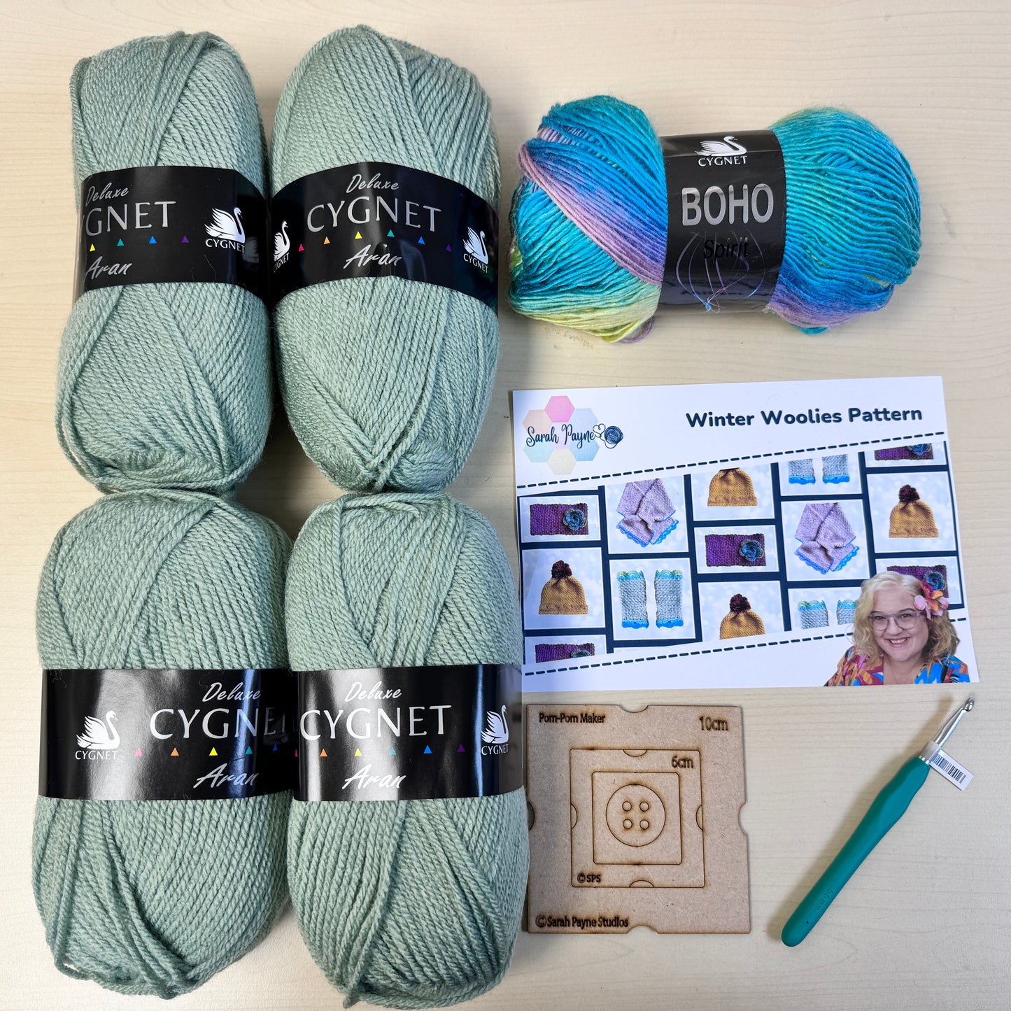 Sarah Payne Crochets Winter Woolies Accessories Kit - Choice of Colour