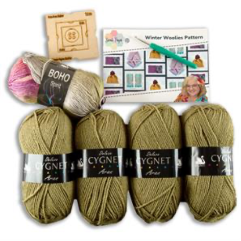 Sarah Payne Crochets Winter Woolies Accessories Kit - Choice of Colour